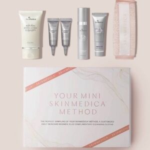 New ‘Your Mini SkinMedica Method’ Set cleanser HA5 Lumivive